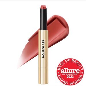 ⌛️Hourglass Cosmetics⌛️
💄Phantom Glossy Balm in Slip💄
        🌟NEW IN BOX🌟